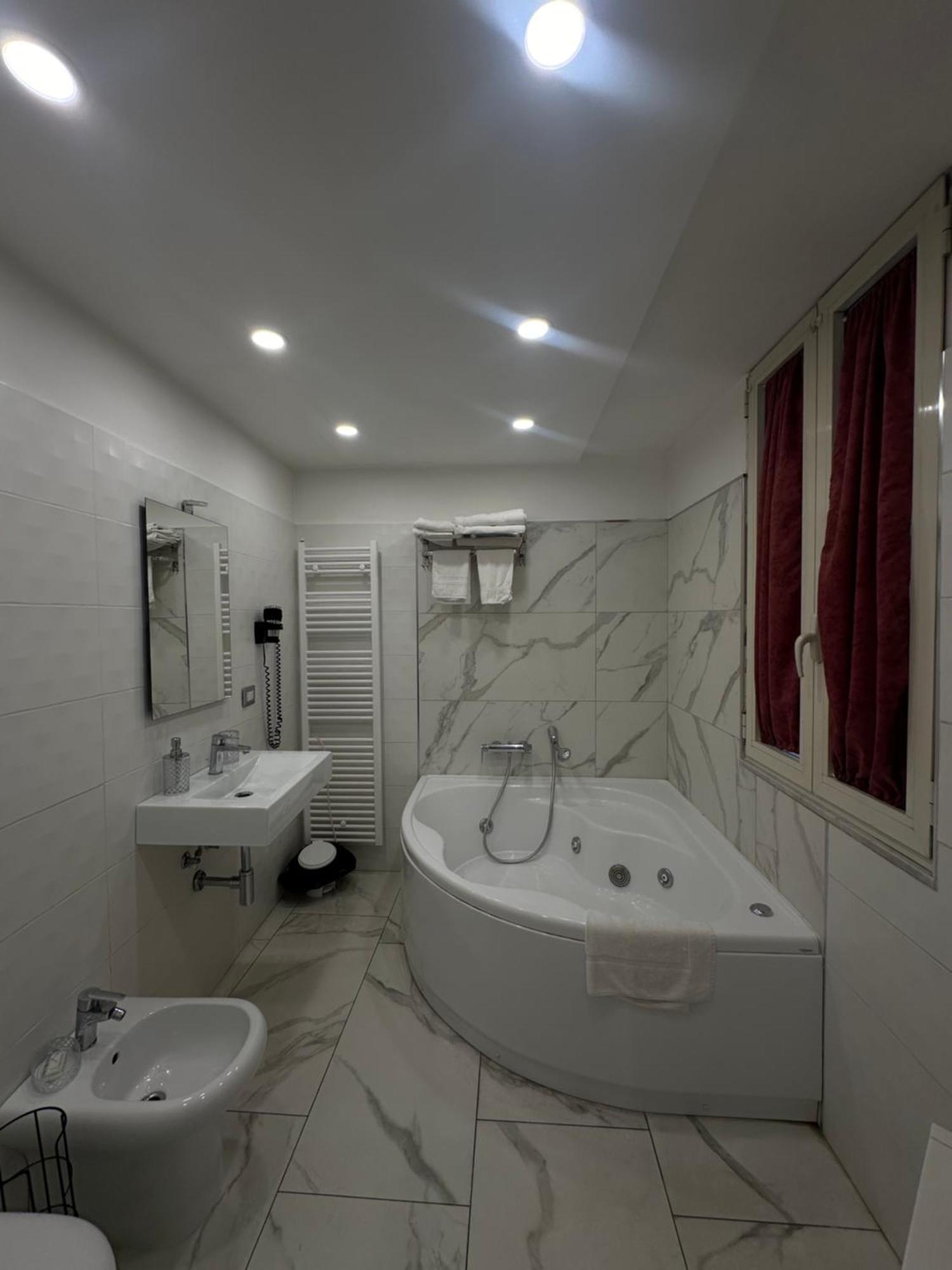 Bed and Breakfast Luxury 2.0 Nápoles Exterior foto